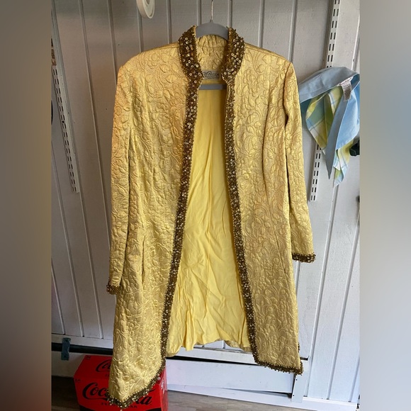 Vintage mustard coat with beaded gold trim - Picture 1 of 2